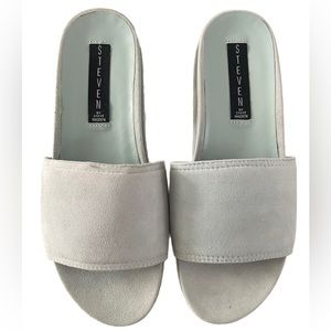 STEVEN by Steve Madden Women's Saunders Flat Sandal (NWOT)